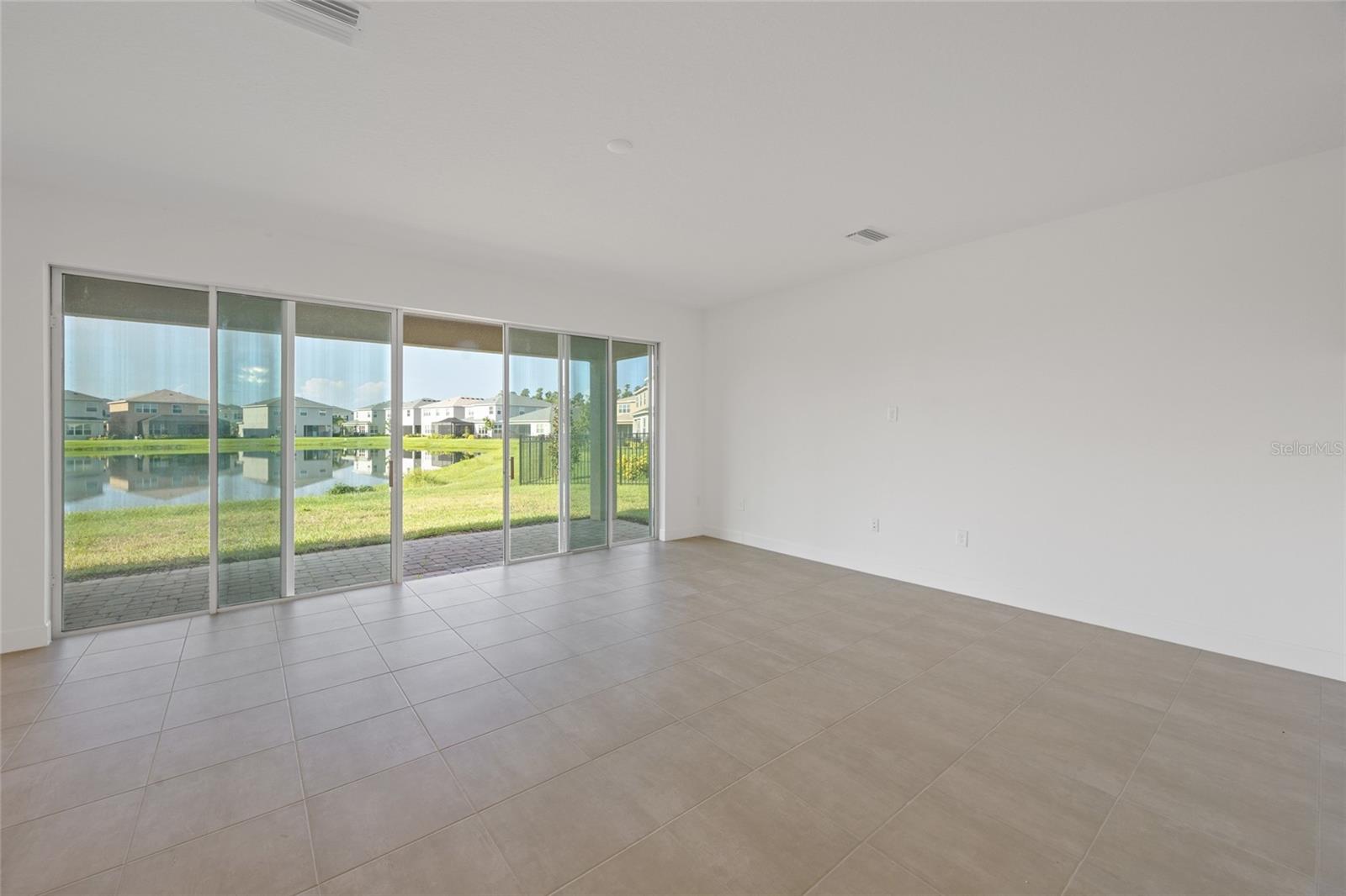 32684 TAMARIND GROVE LN — photo 10