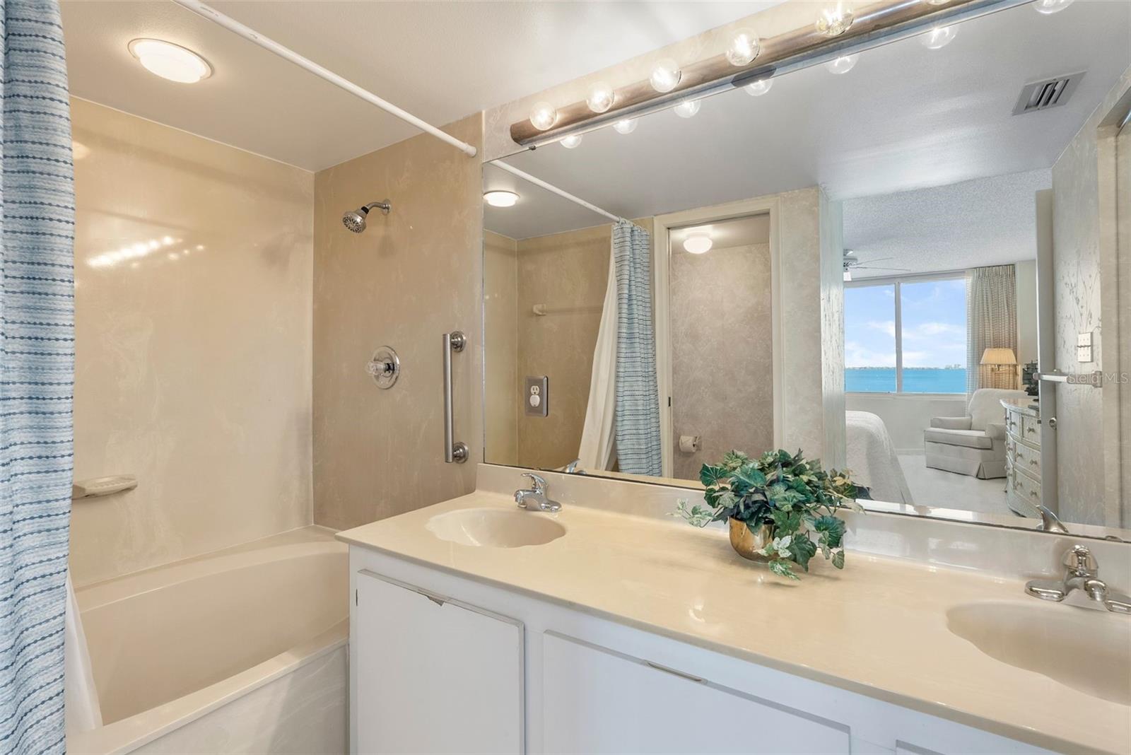 5155 ISLA KEY BLVD S #304 — photo 11