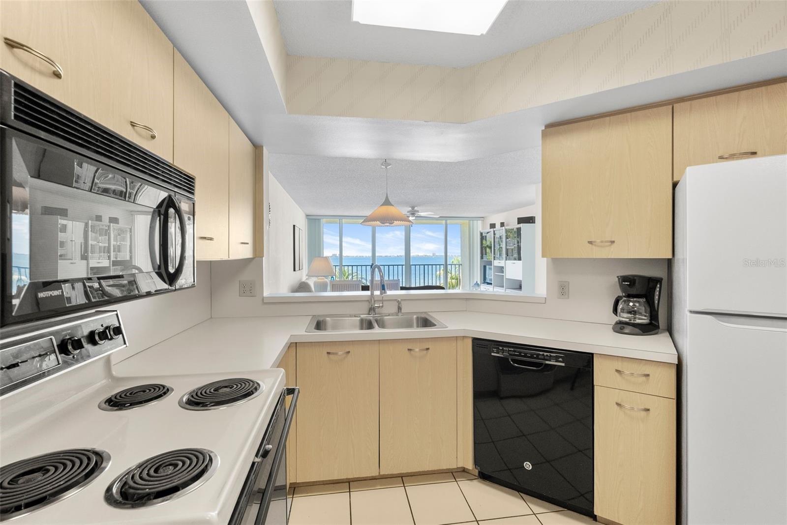 5155 ISLA KEY BLVD S #304 — photo 8