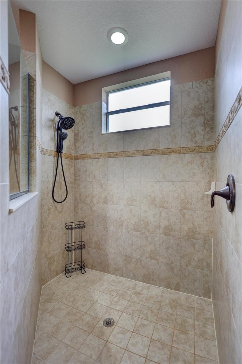 7511 HERITAGE GRAND PL — photo 25