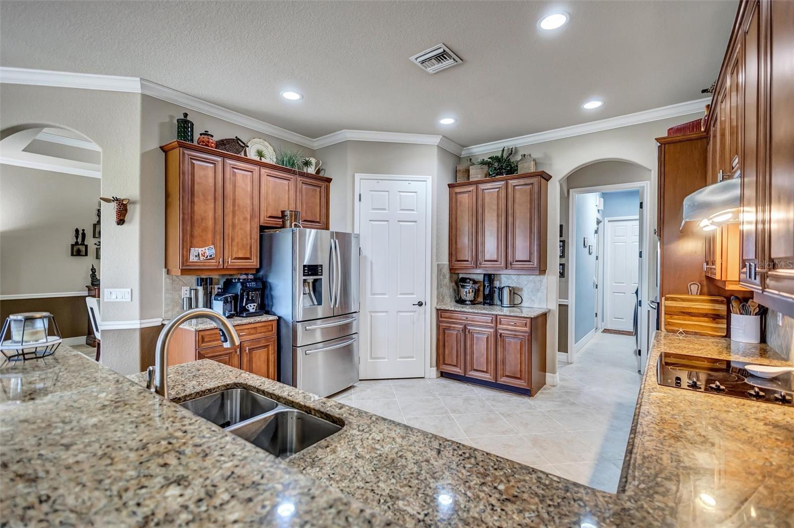 7511 HERITAGE GRAND PL — photo 30