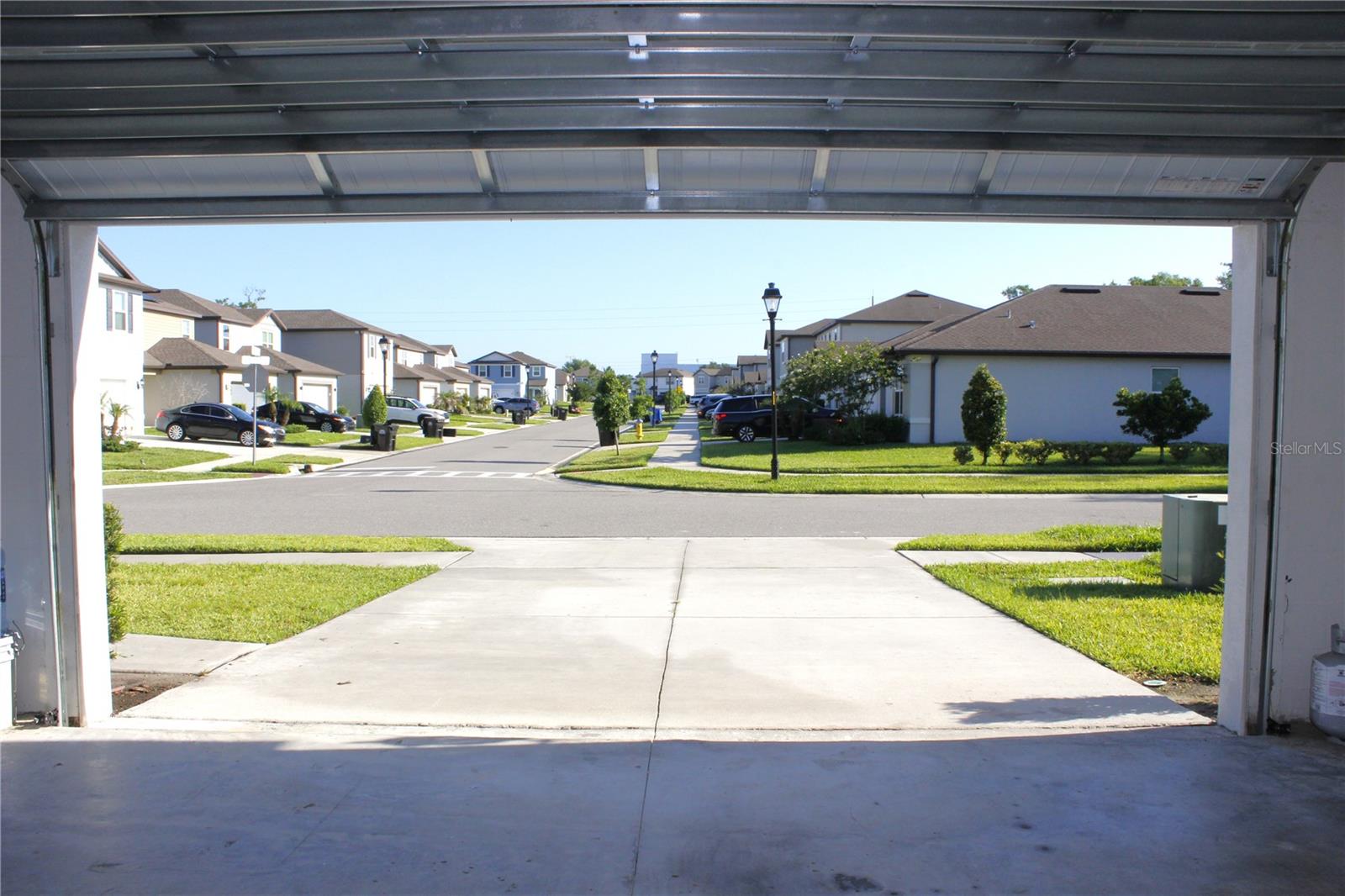 30600 THUNDERBIRD DR — photo 15