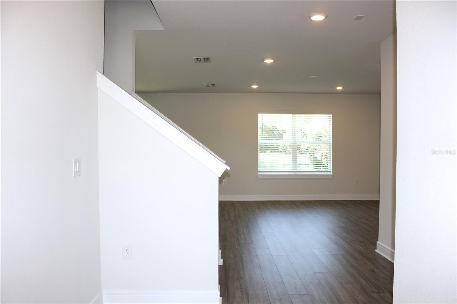 30600 THUNDERBIRD DR — photo 31