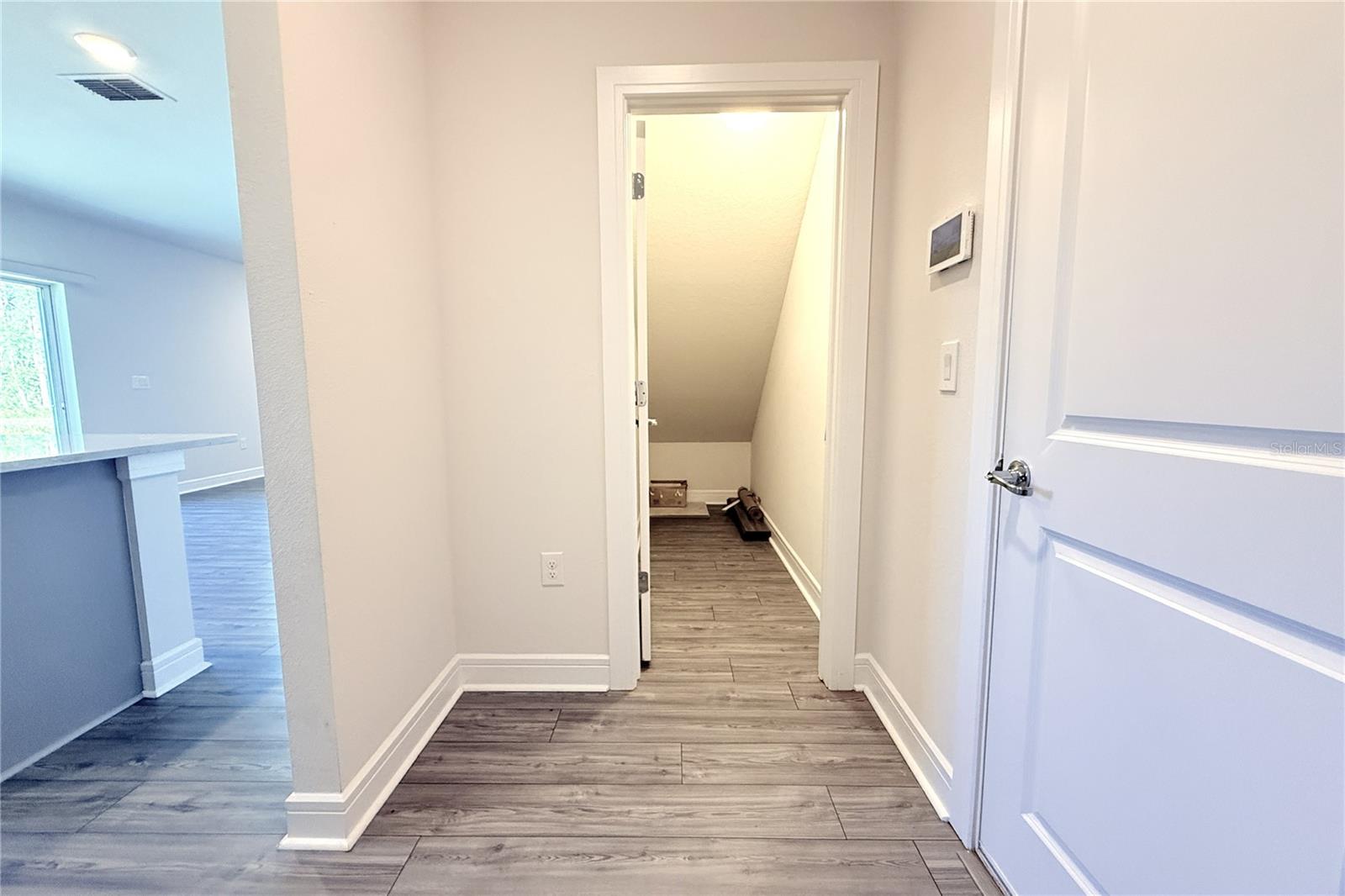 30600 THUNDERBIRD DR — photo 27
