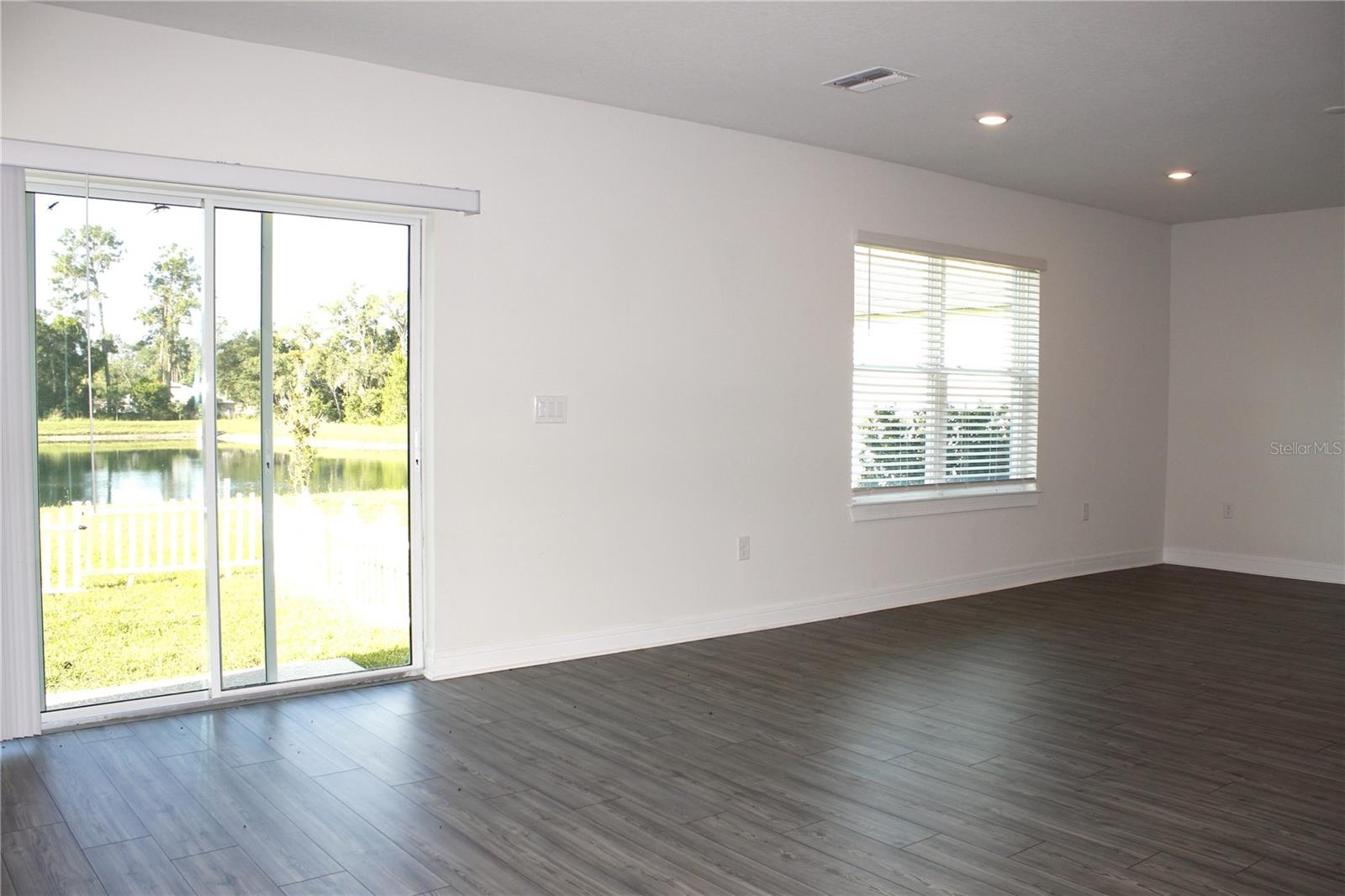30600 THUNDERBIRD DR — photo 32