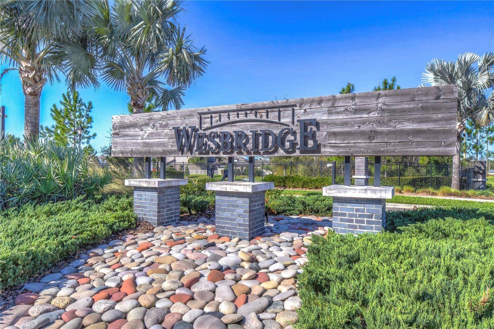 30600 THUNDERBIRD DR — photo 38
