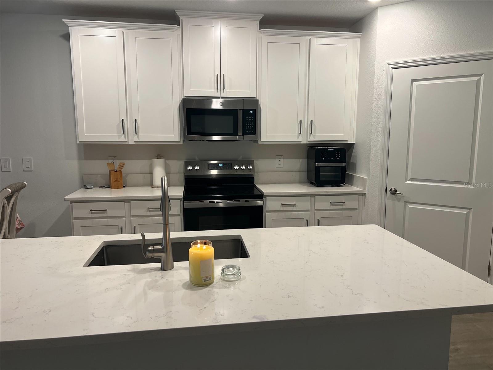 32070 GRIFFIN SANDS LN — photo 8