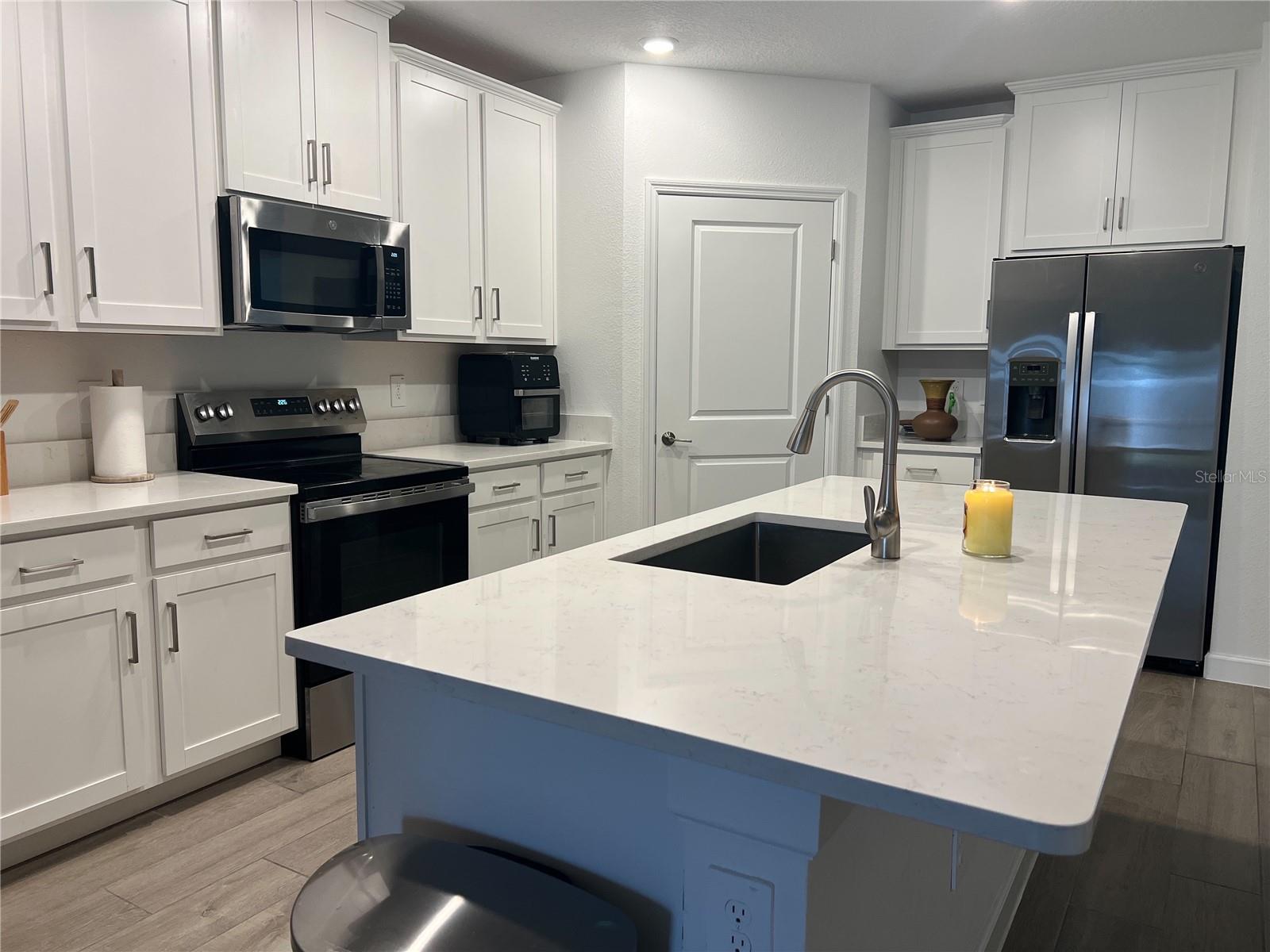 32070 GRIFFIN SANDS LN — photo 7