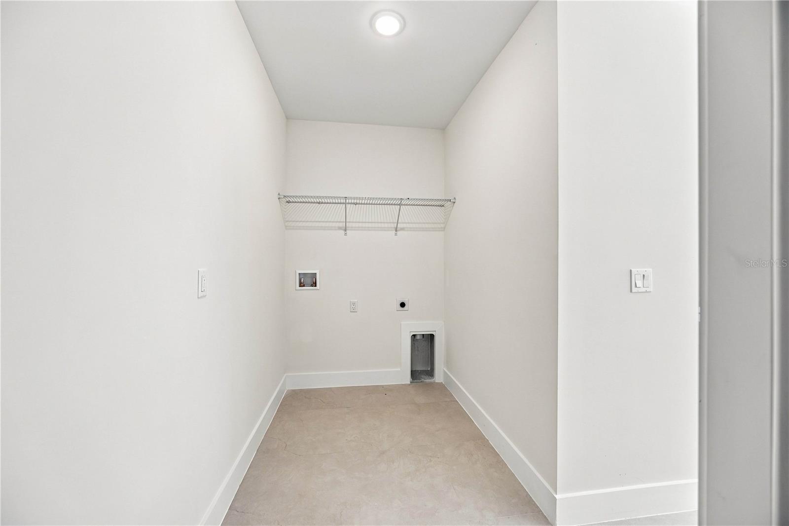 5820 OXALIS RD — photo 13