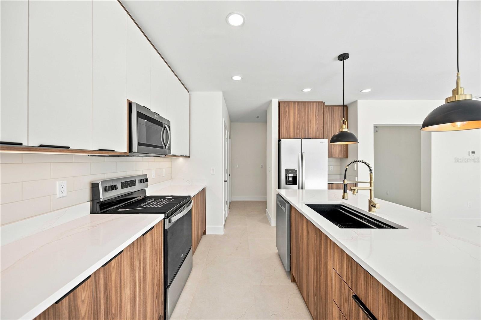 5820 OXALIS RD — photo 9