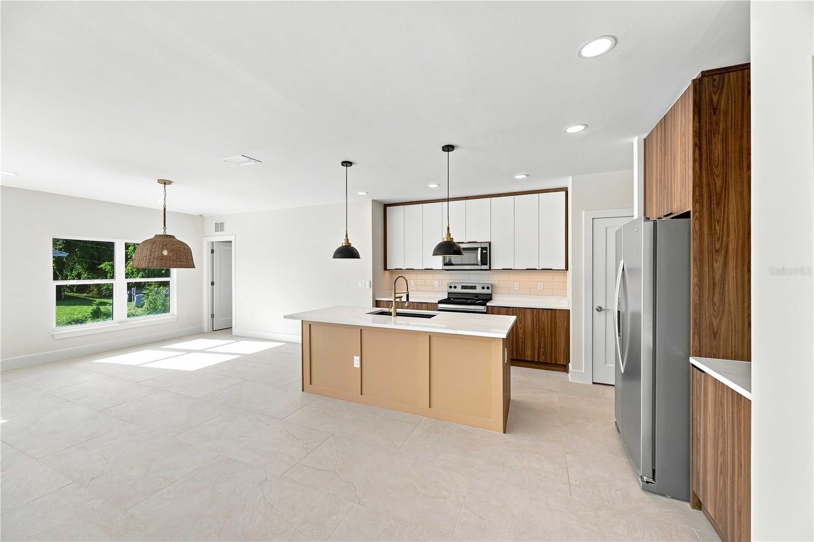 5820 OXALIS RD — photo 12