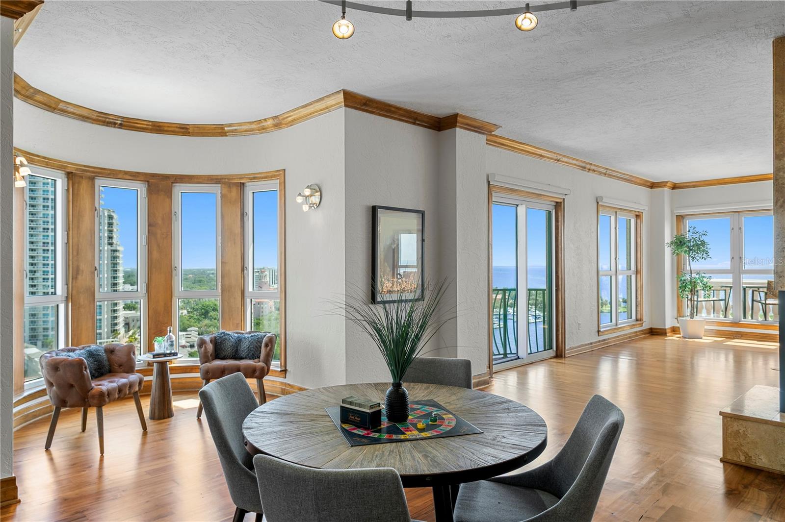 288 BEACH DR NE #PH-2A — photo 25
