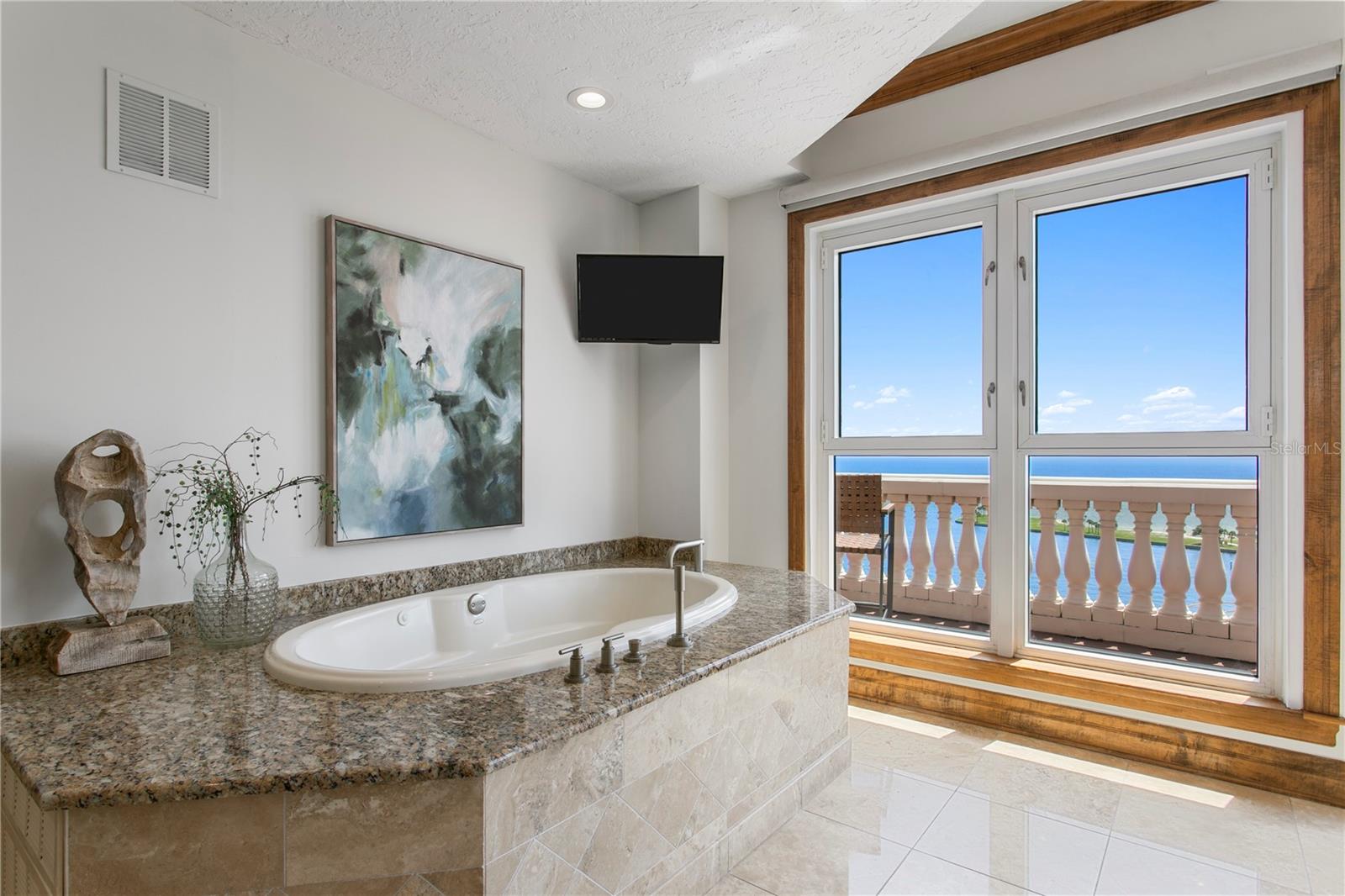 288 BEACH DR NE #PH-2A — photo 30