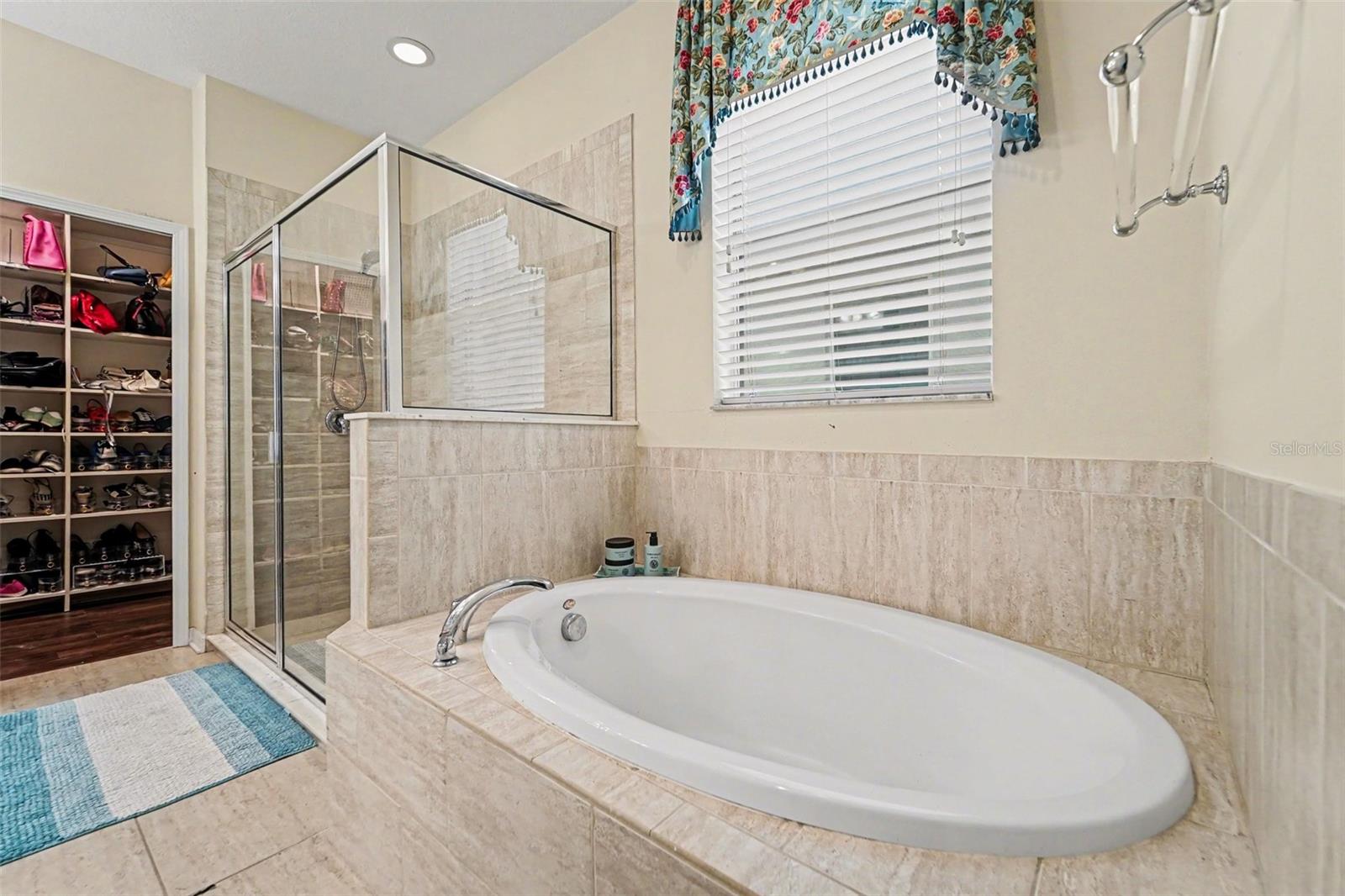 10202 HYANNISPORT LOOP — photo 15