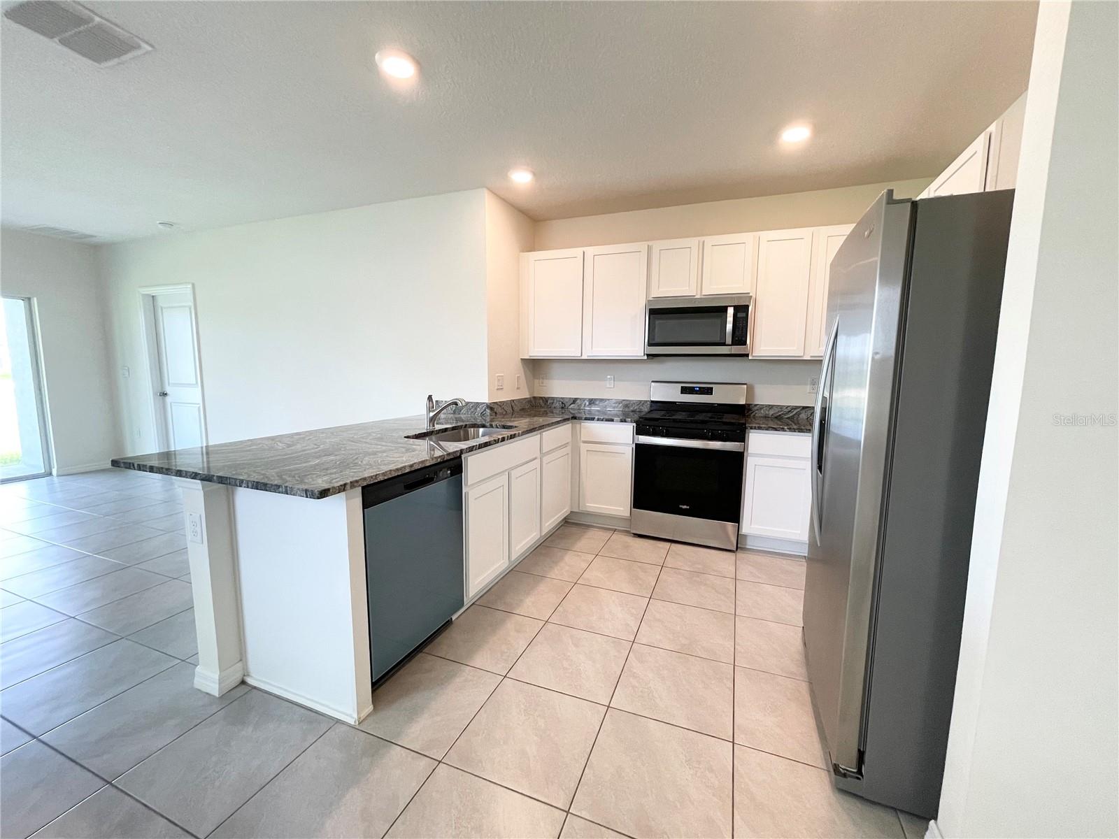 35759 SUNFLOWER HILL DR — photo 5