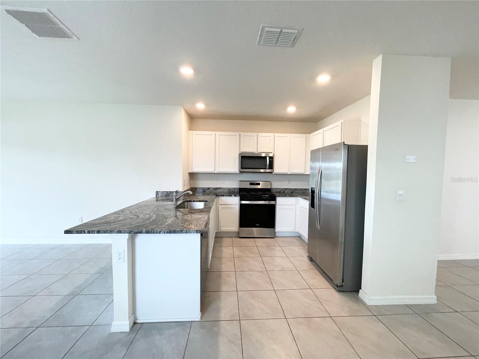 35759 SUNFLOWER HILL DR — photo 6