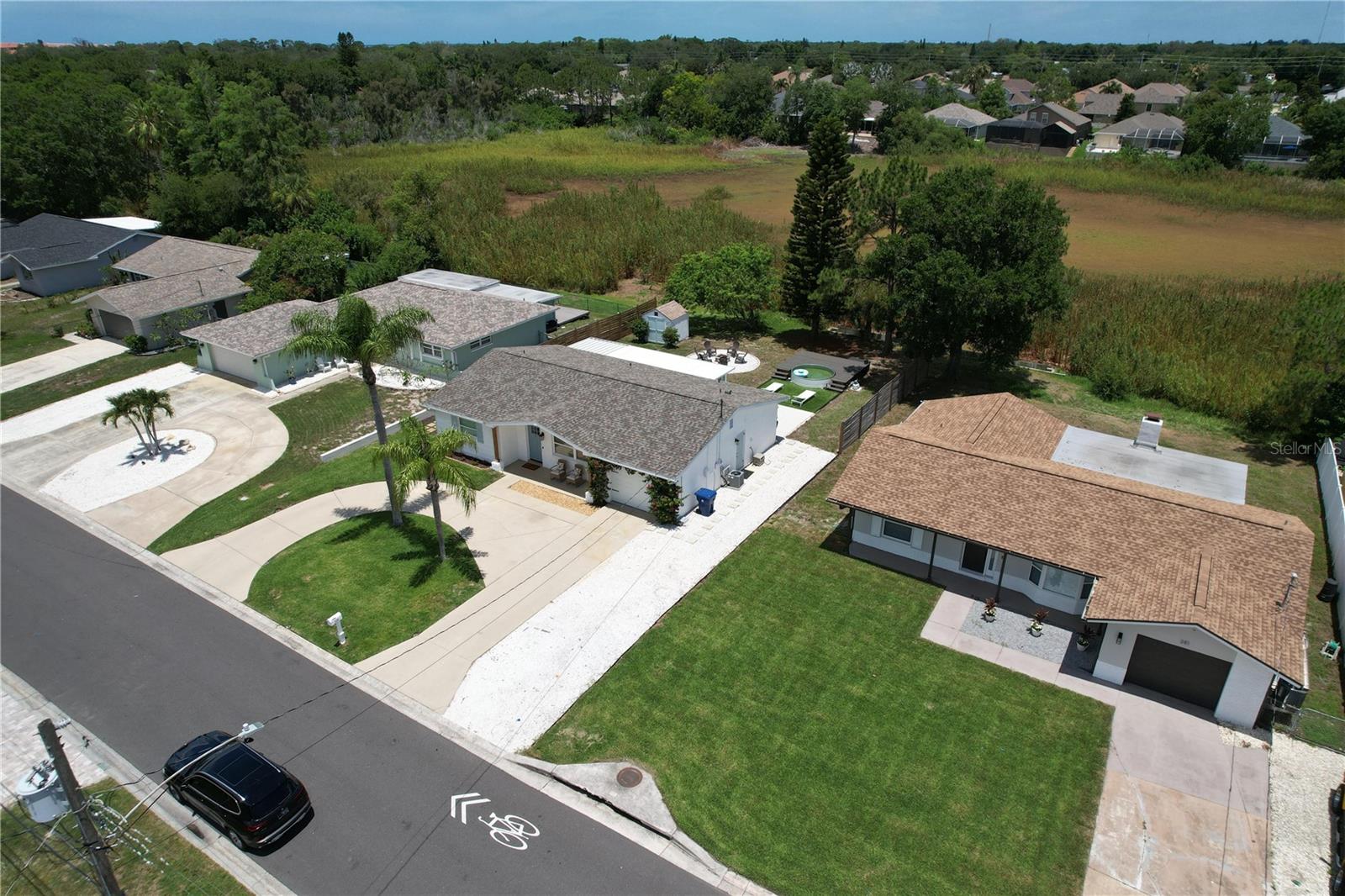 381 WESTWINDS DR — photo 63