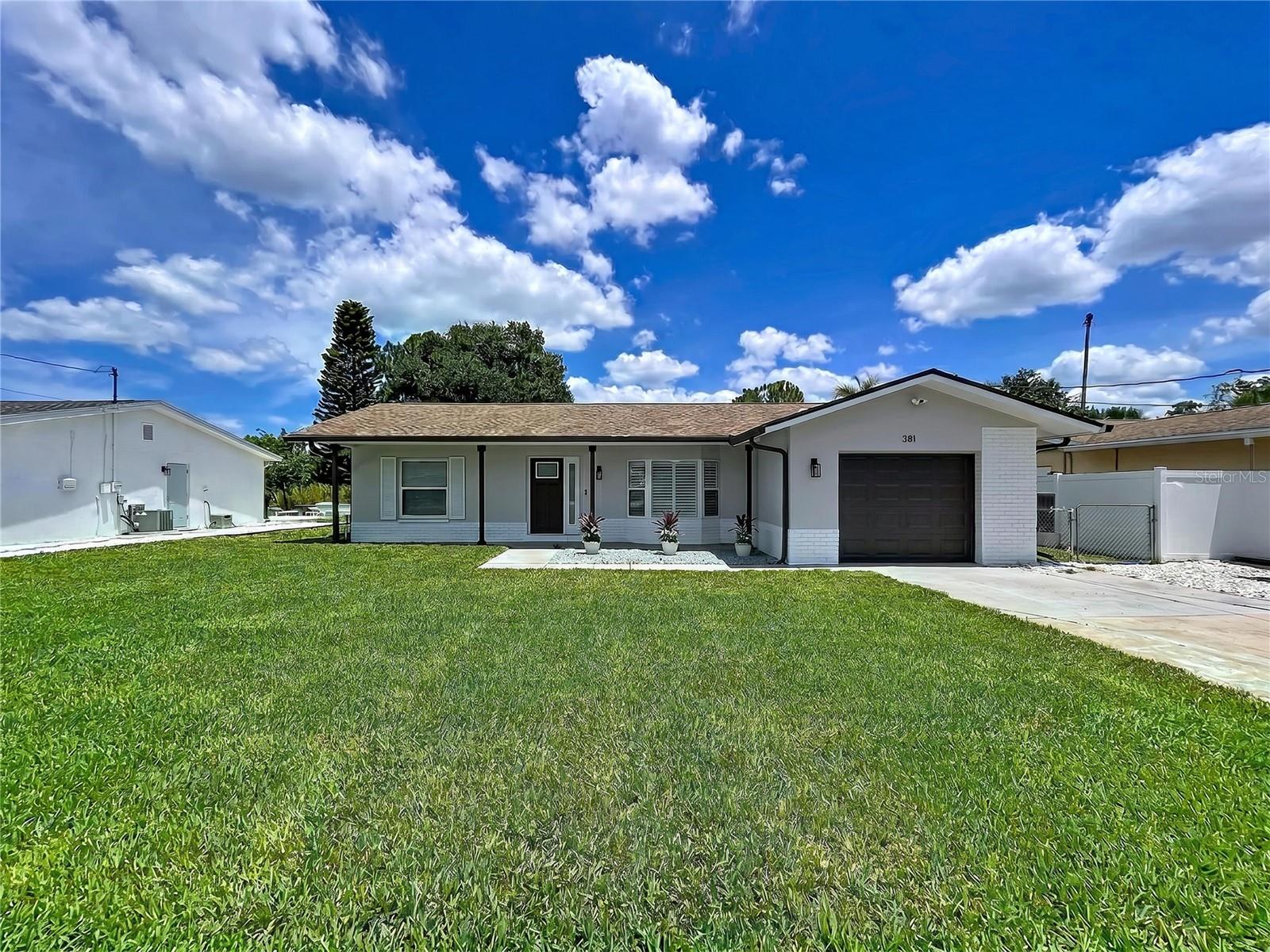 381 WESTWINDS DR — photo 68