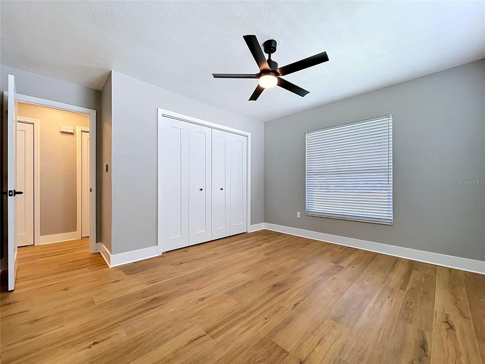381 WESTWINDS DR — photo 39