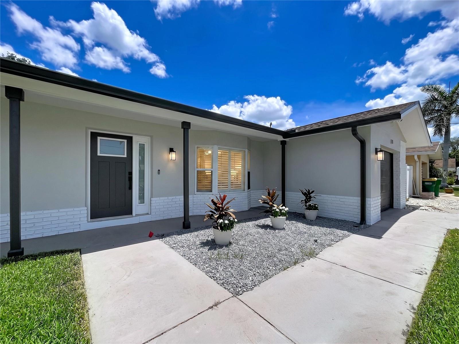 381 WESTWINDS DR — photo 66