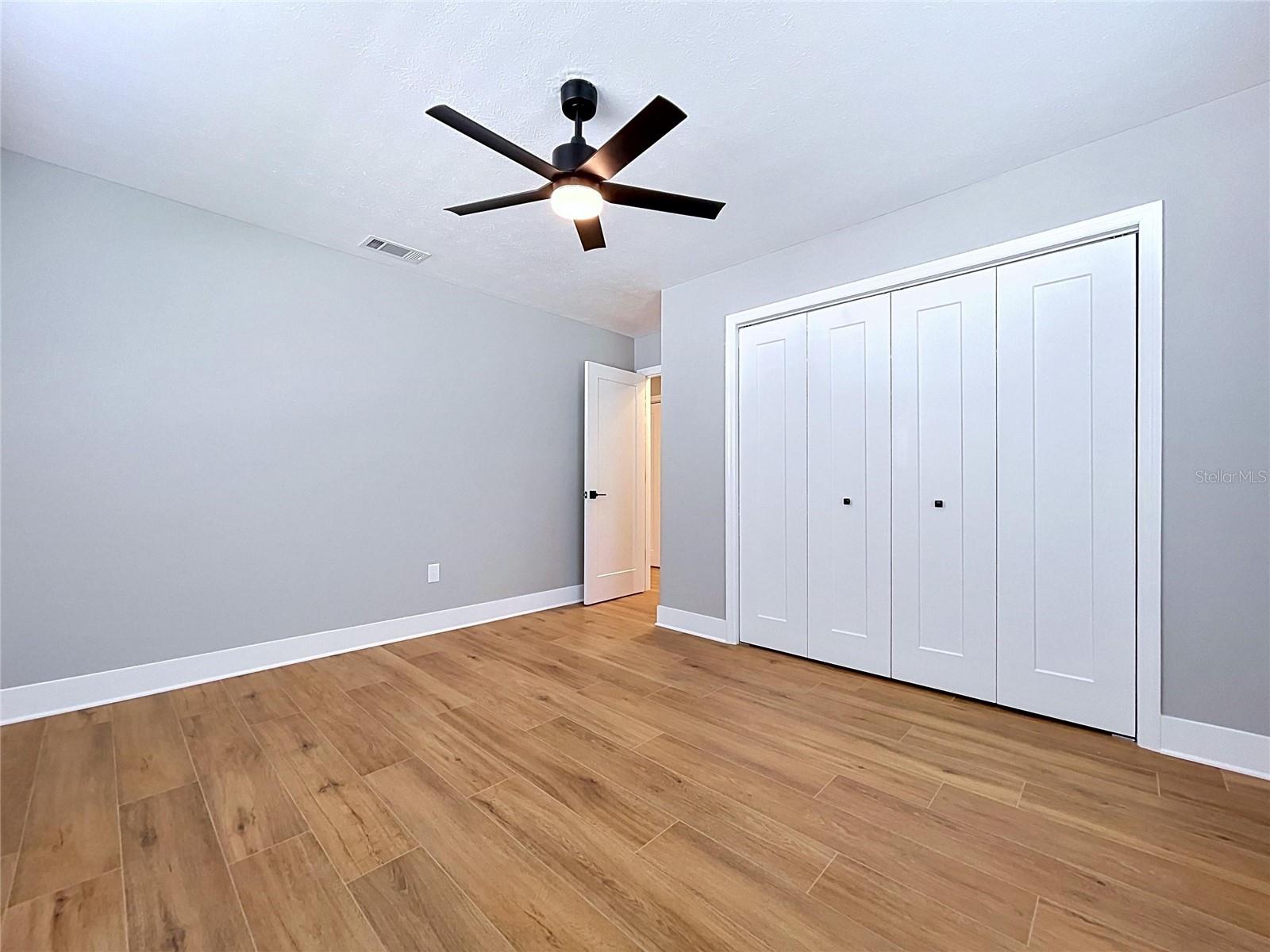 381 WESTWINDS DR — photo 41