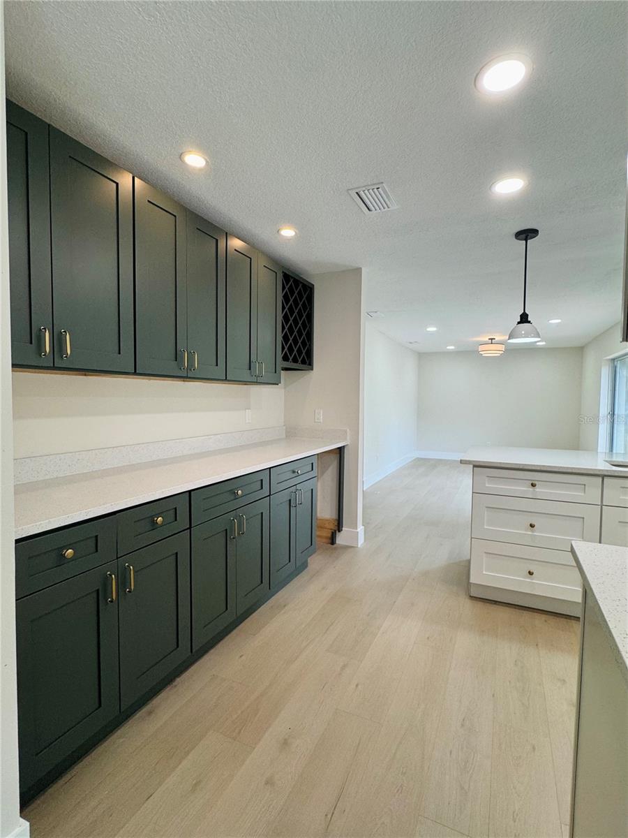 4405 COCONUT COVE PL — photo 13