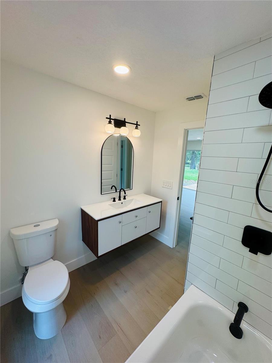 4405 COCONUT COVE PL — photo 28