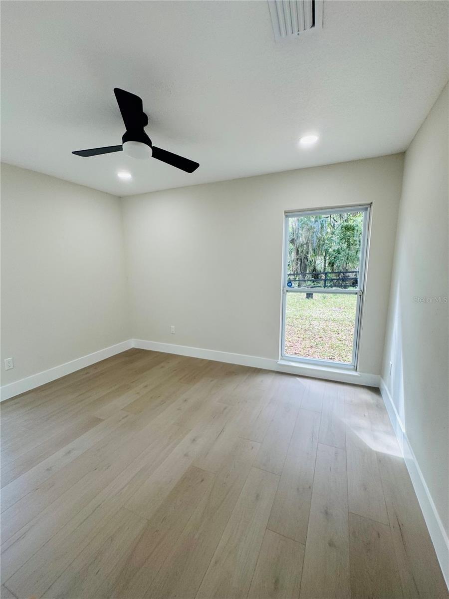 4405 COCONUT COVE PL — photo 33