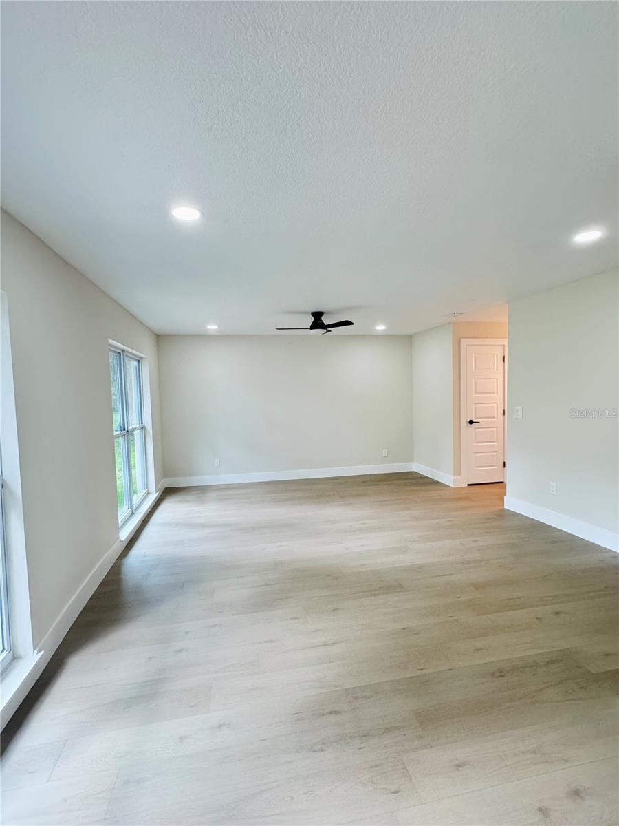 4405 COCONUT COVE PL — photo 15