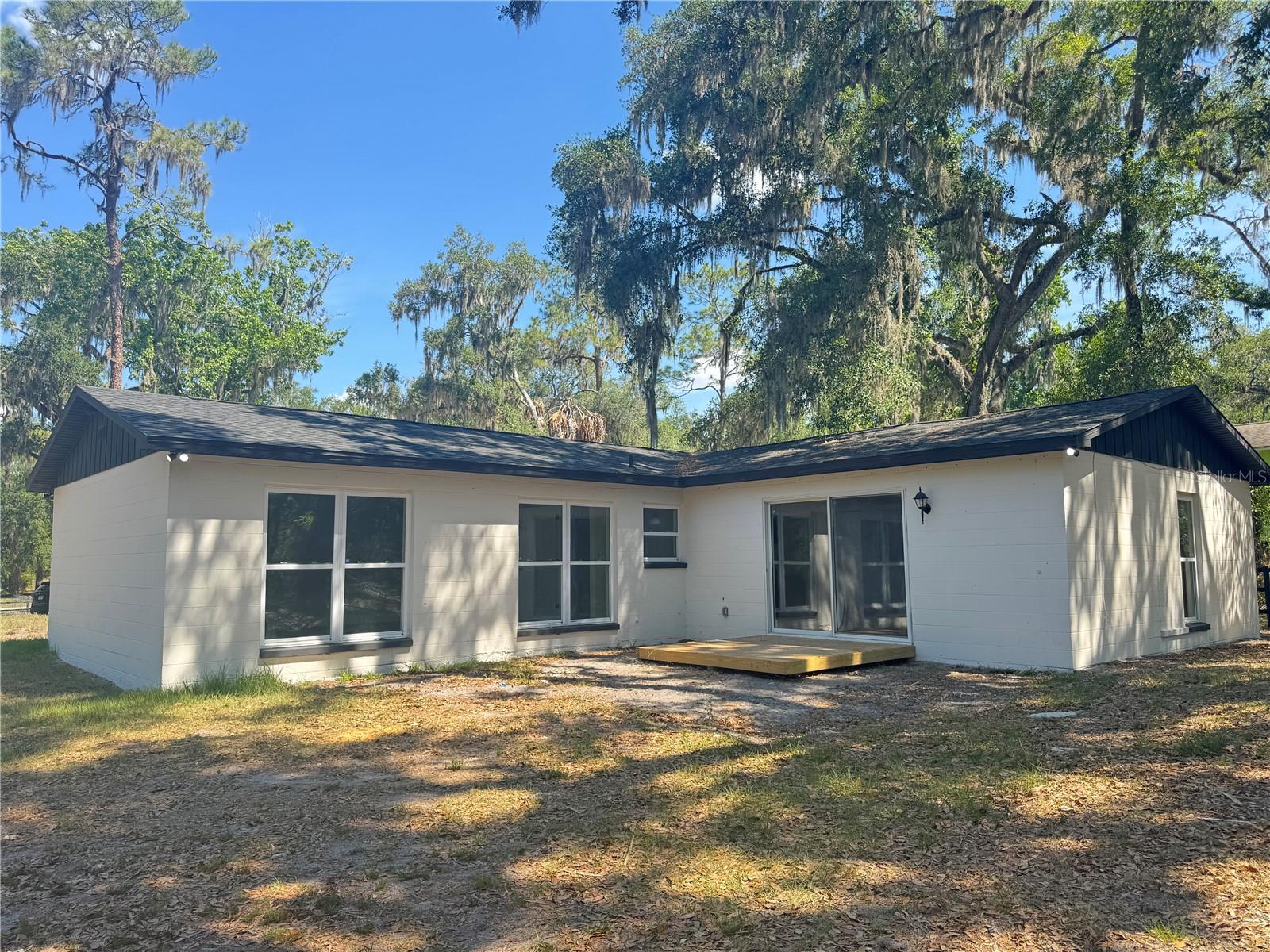 4405 COCONUT COVE PL — photo 3