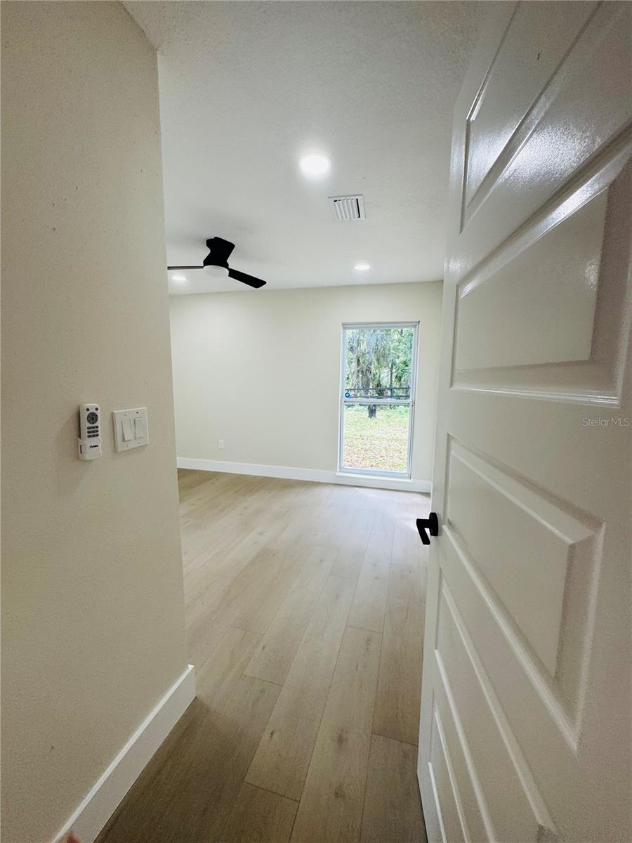 4405 COCONUT COVE PL — photo 29