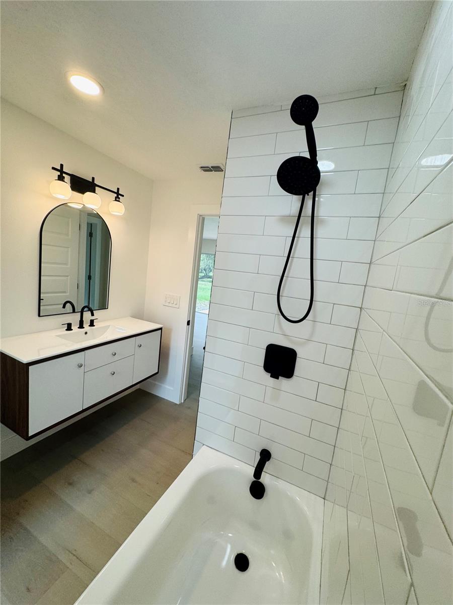 4405 COCONUT COVE PL — photo 25