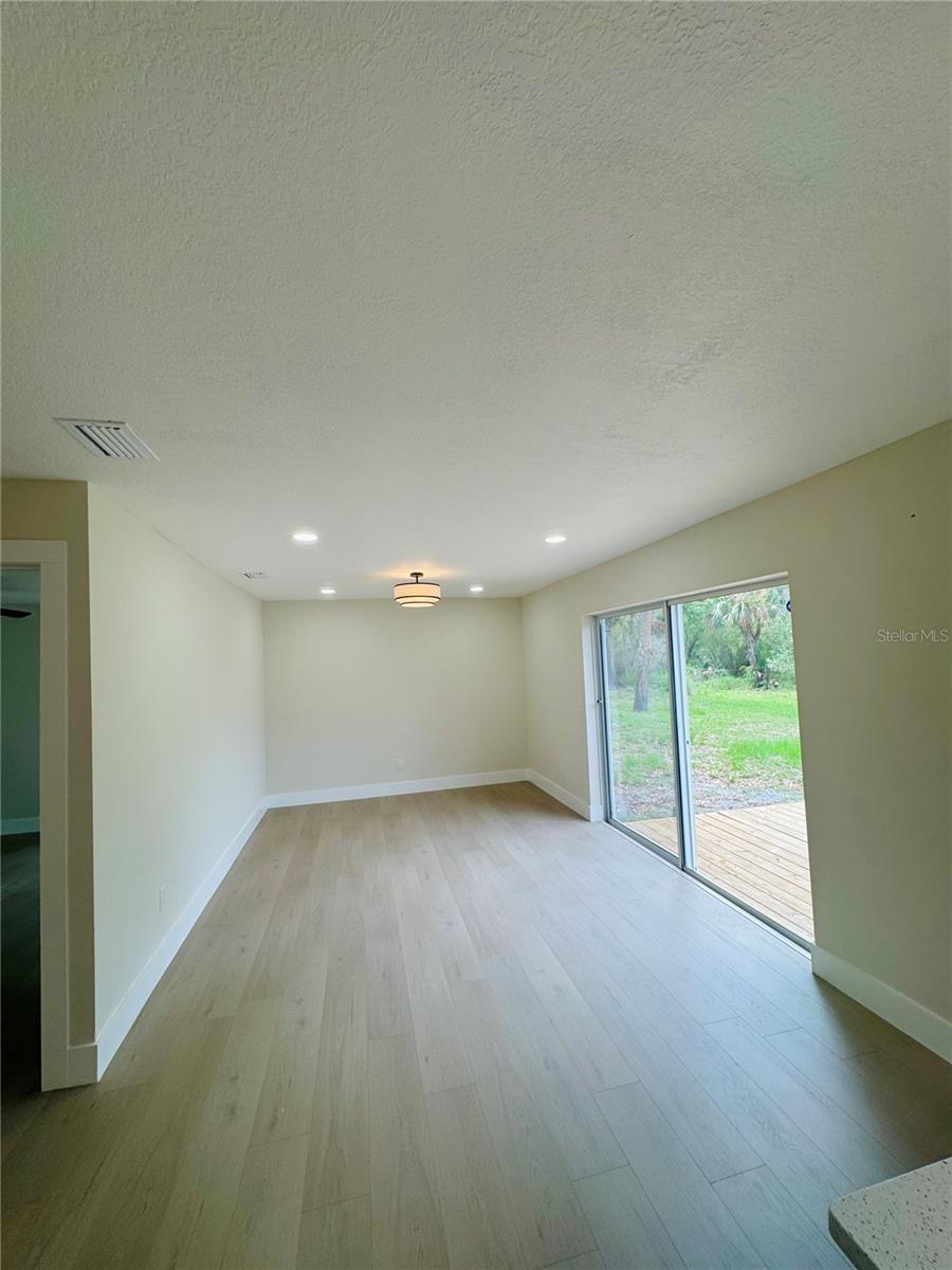 4405 COCONUT COVE PL — photo 23