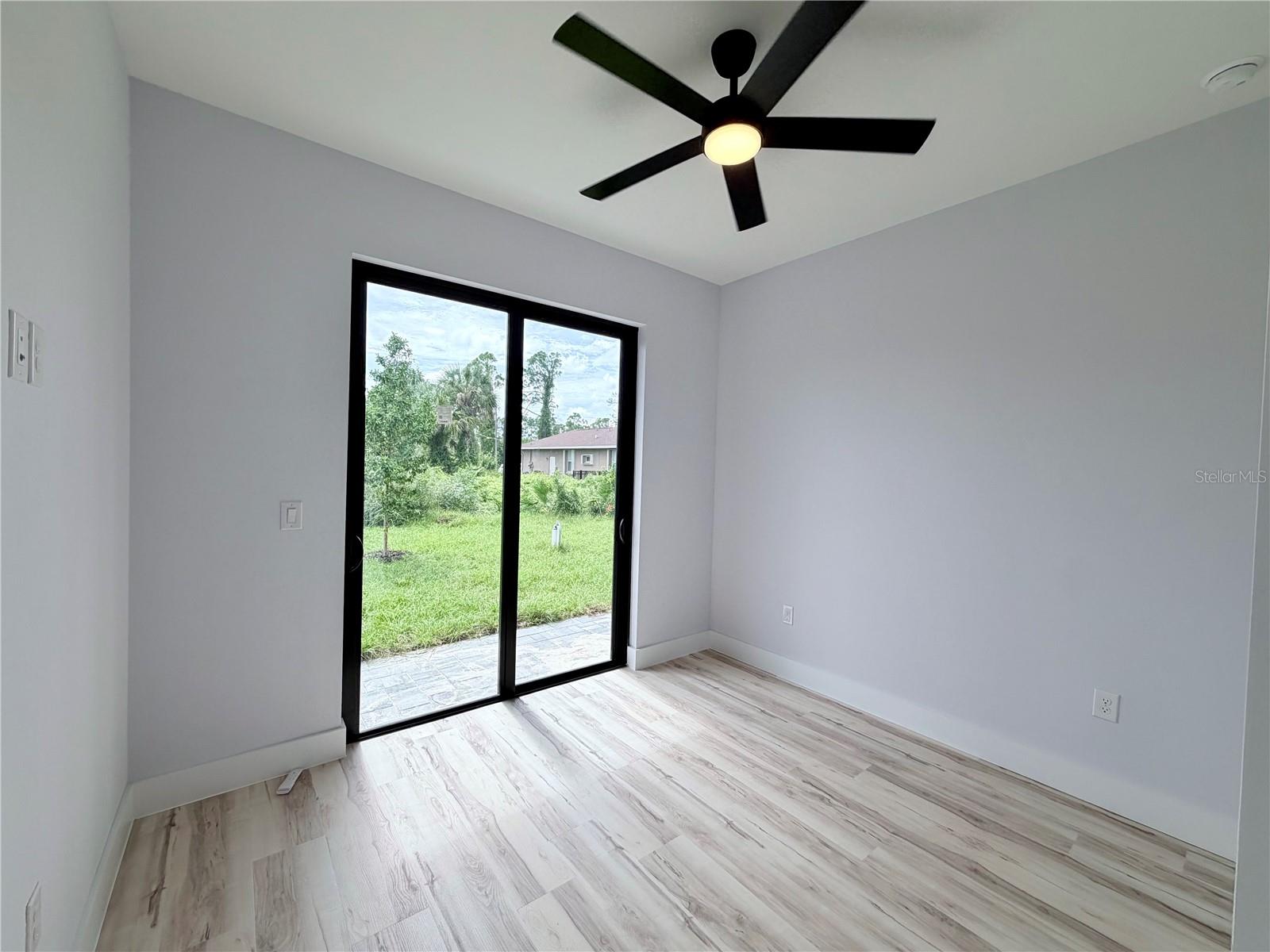 2675 YACOLT AVE — photo 37