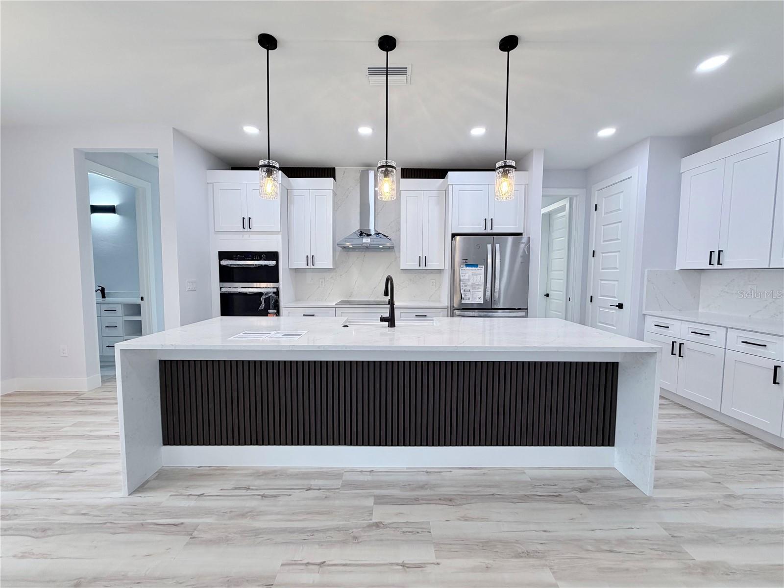 2675 YACOLT AVE — photo 9