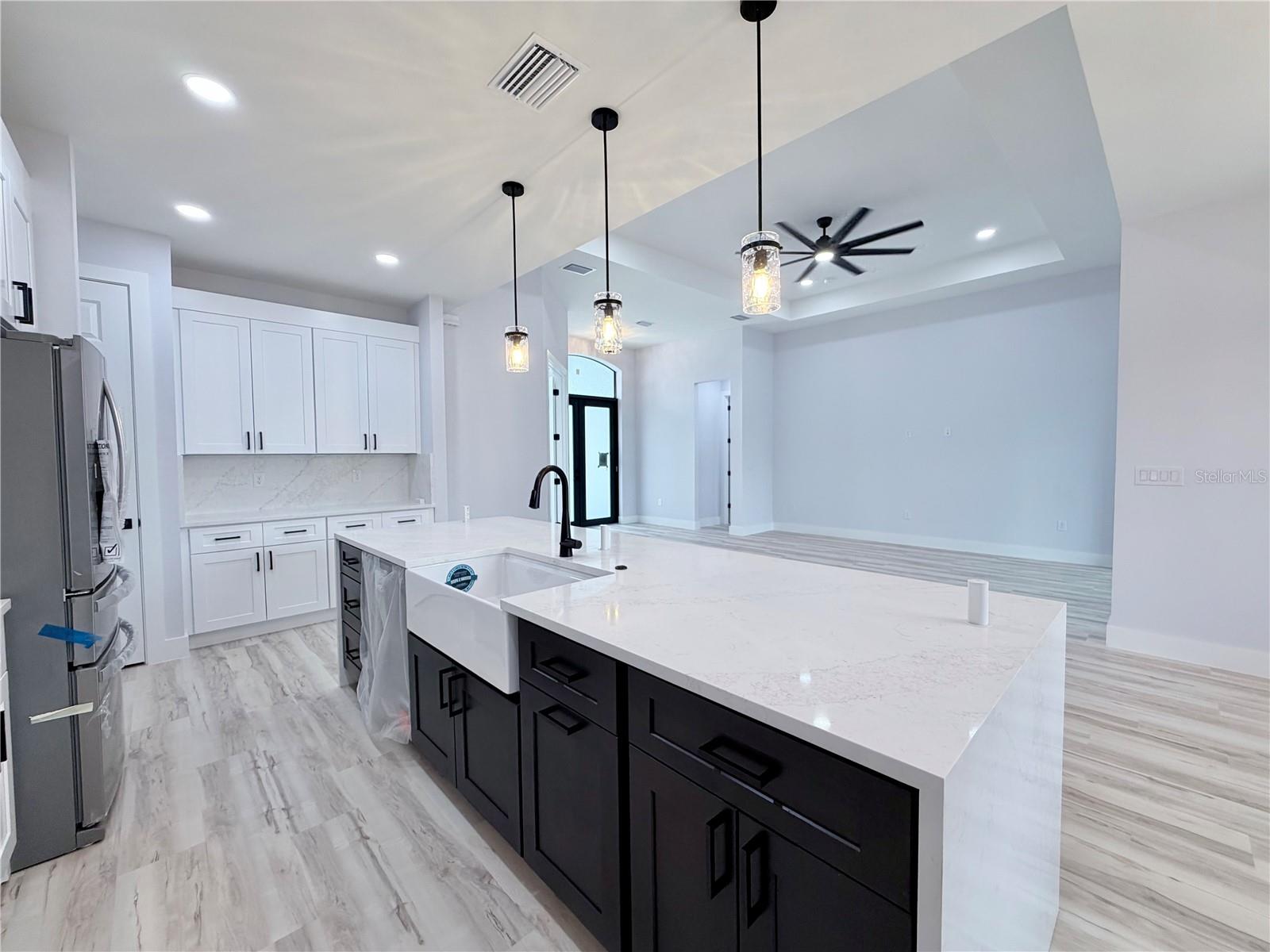 2675 YACOLT AVE — photo 13