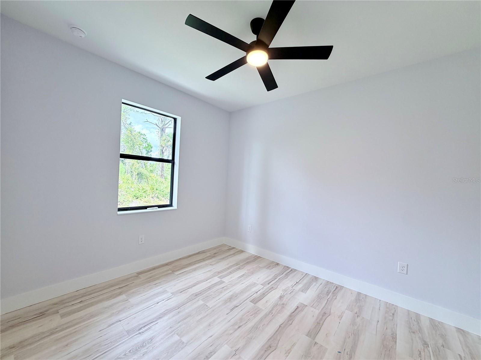 2675 YACOLT AVE — photo 44