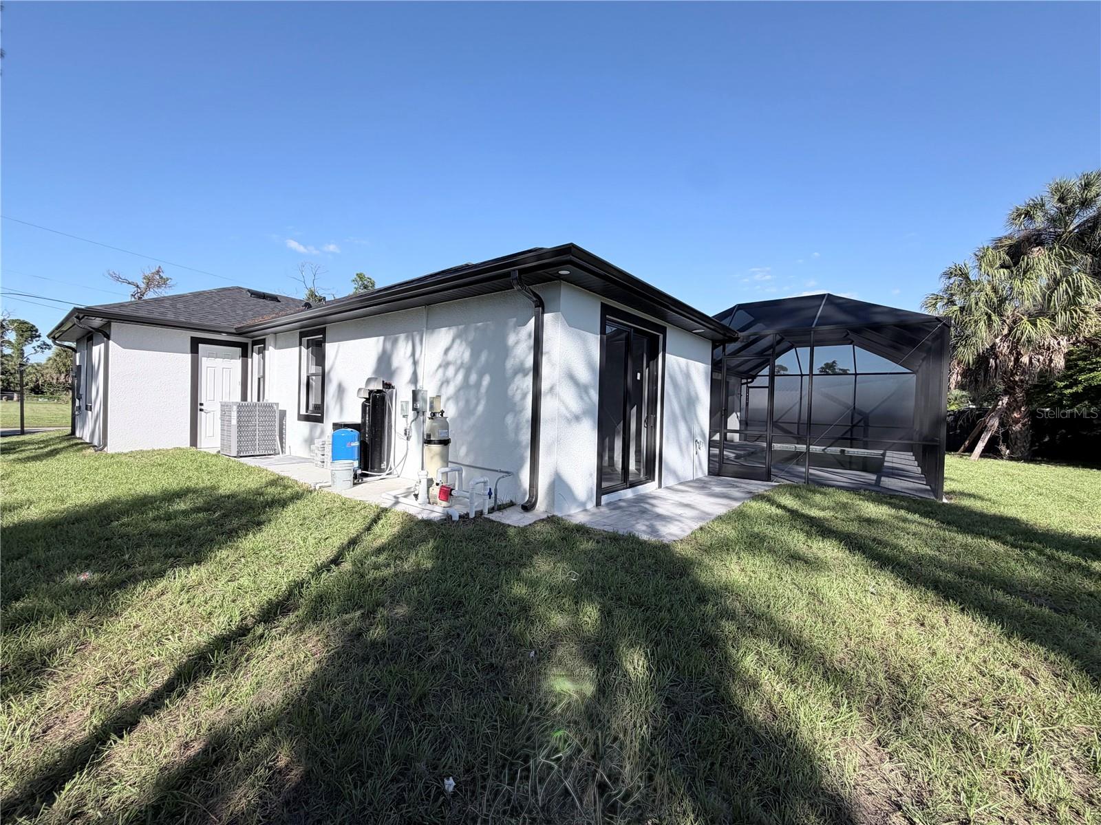 2675 YACOLT AVE — photo 55