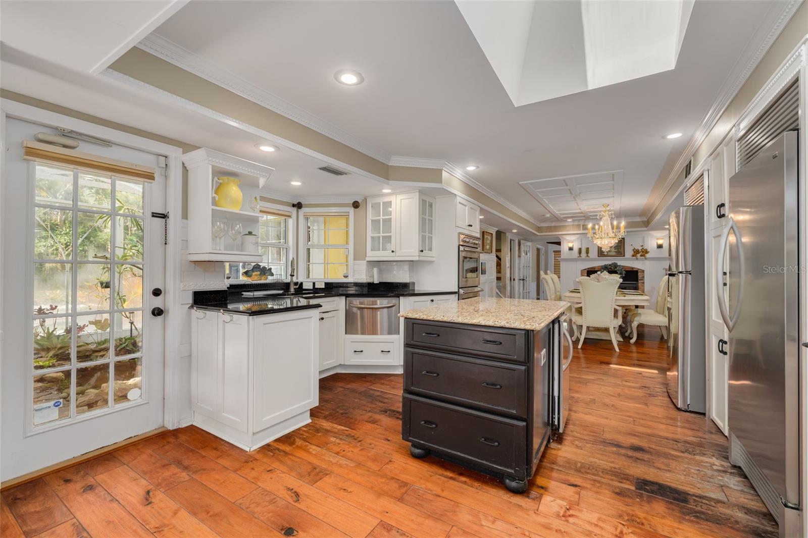 1821 OAK CREEK DR — photo 15