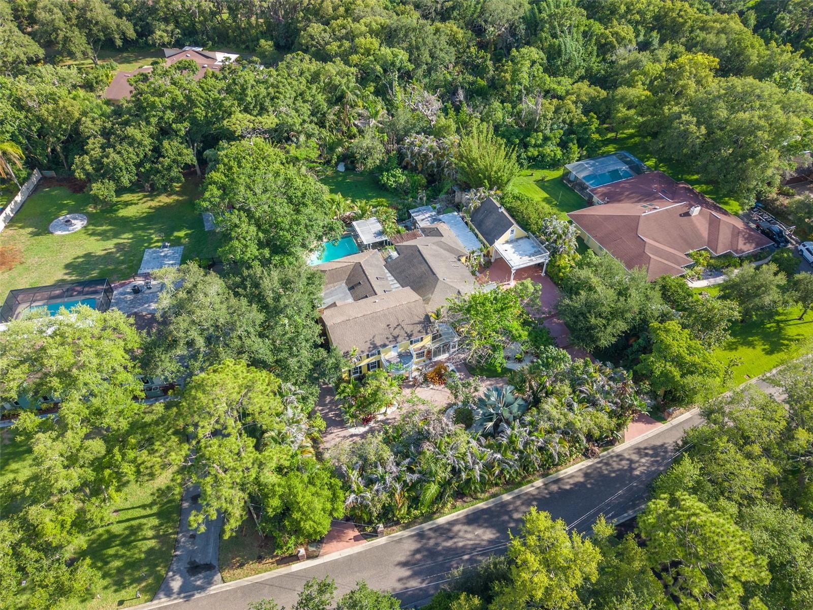 1821 OAK CREEK DR — photo 86