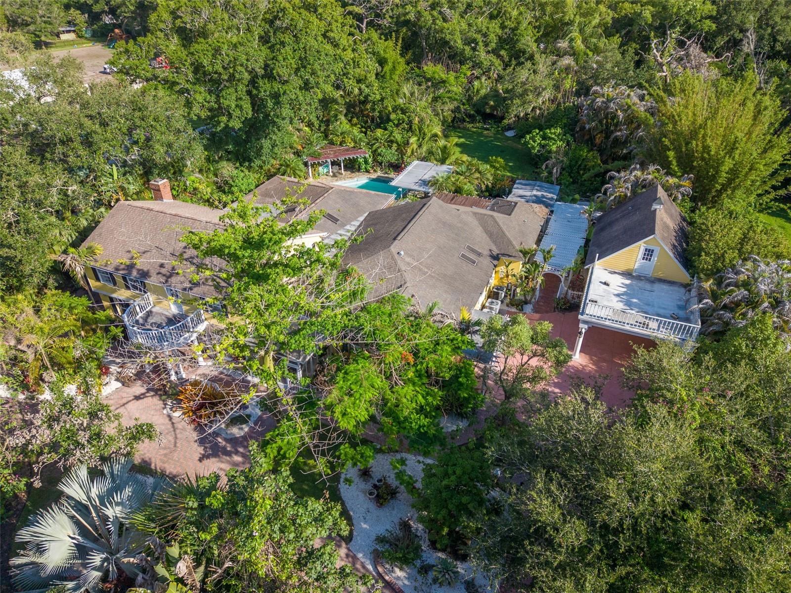 1821 OAK CREEK DR — photo 83