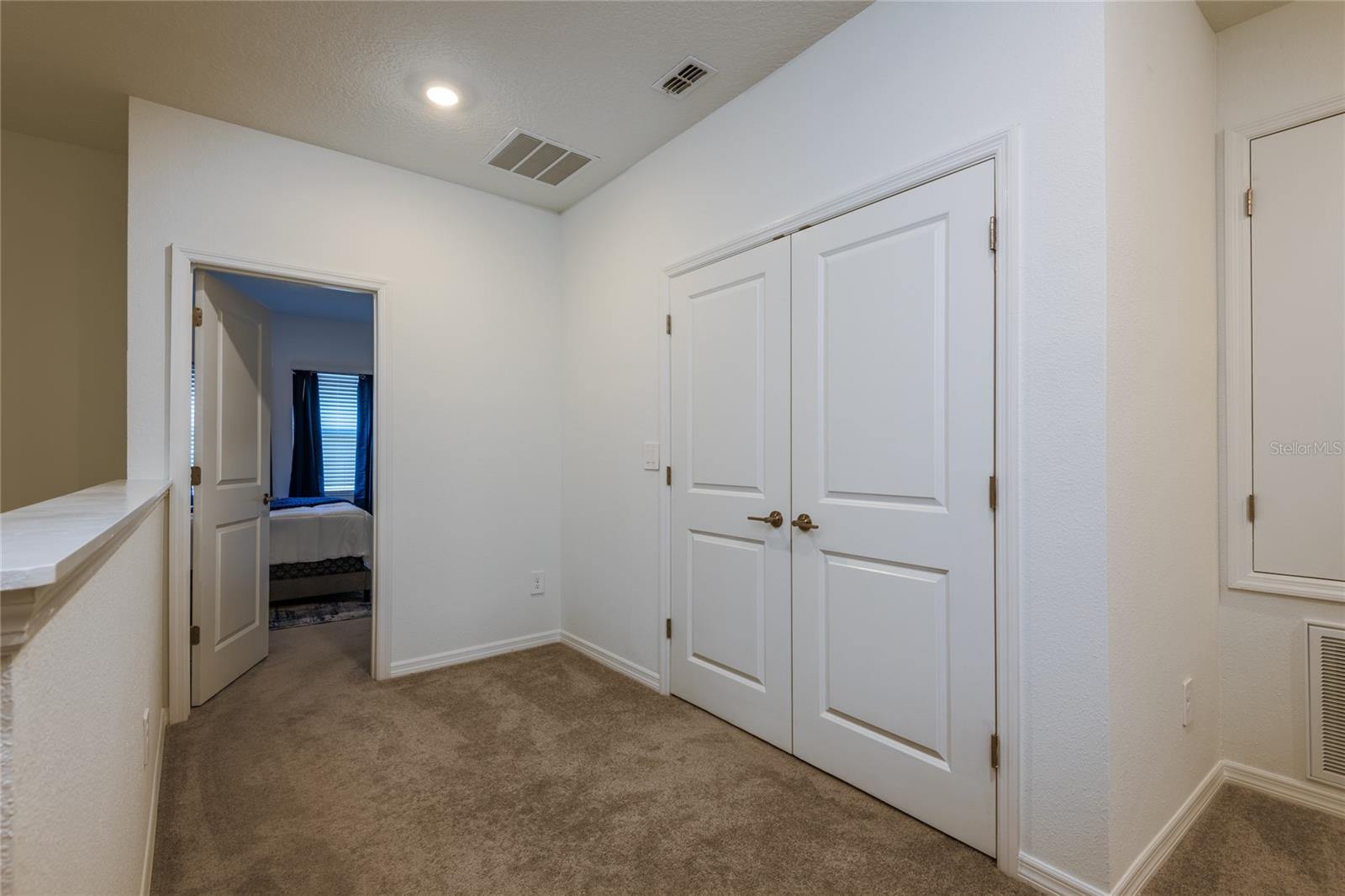 10807 E FORT WHITE CT — photo 14