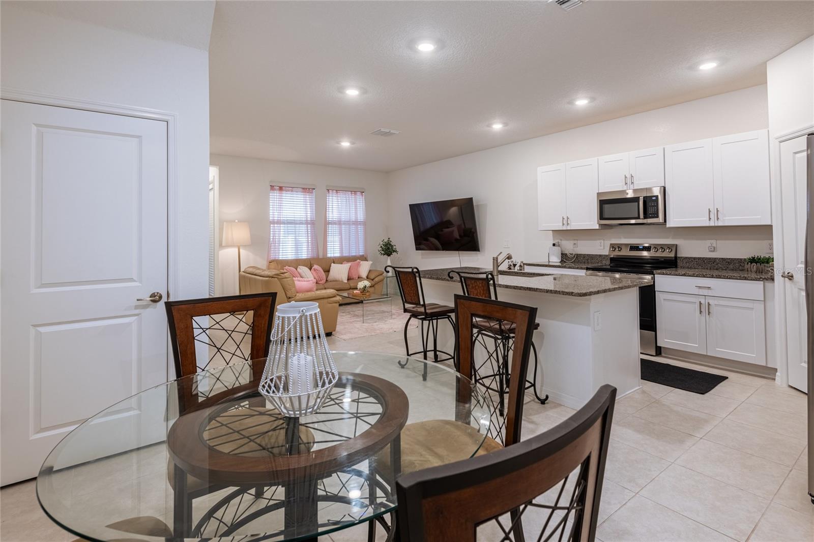 10807 E FORT WHITE CT — photo 7
