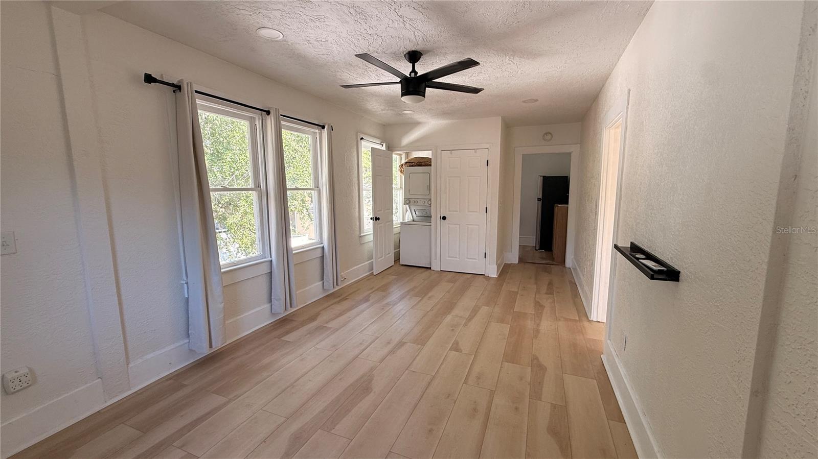 905 JONES ST — photo 9
