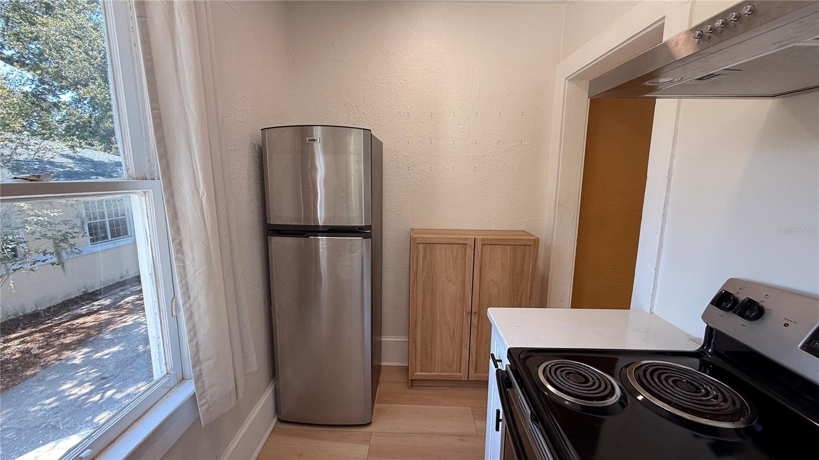 905 JONES ST — photo 18