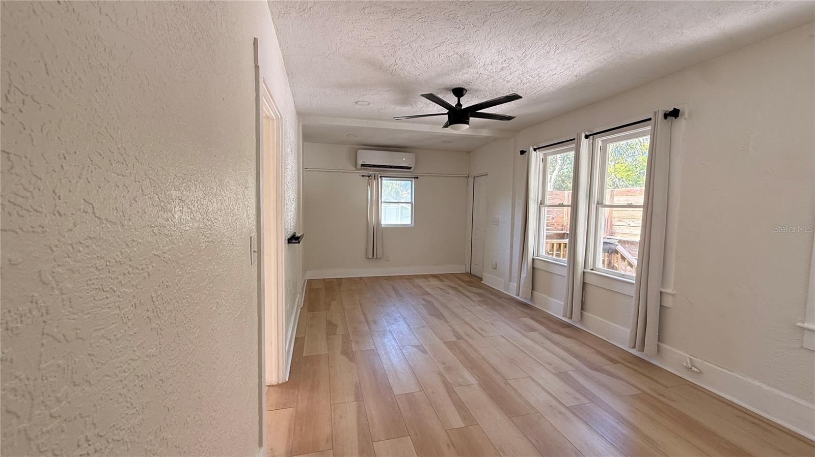 905 JONES ST — photo 11