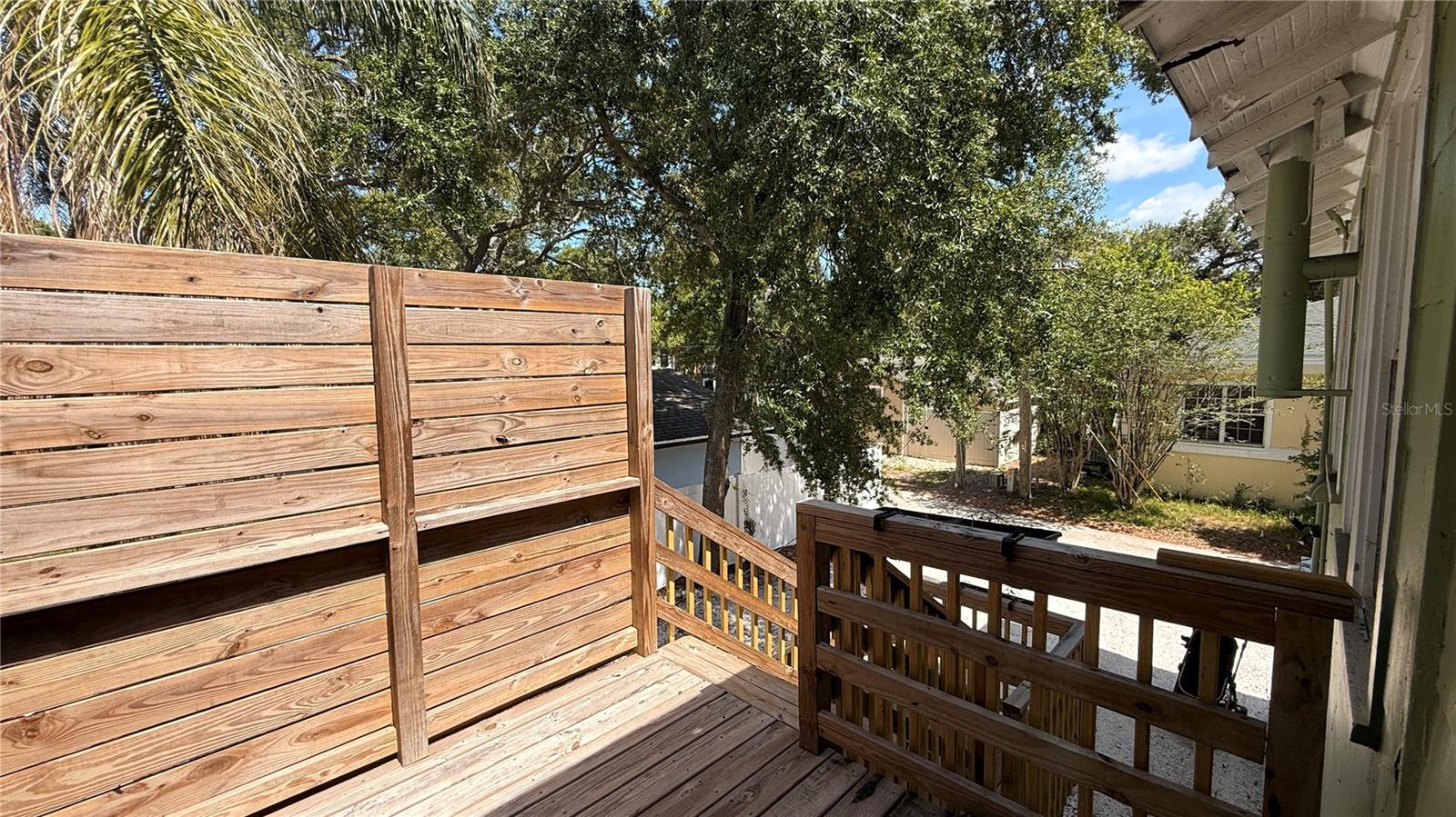 905 JONES ST — photo 7