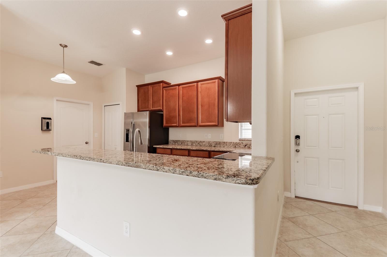 18591 BRIAR OAKS DR — photo 5