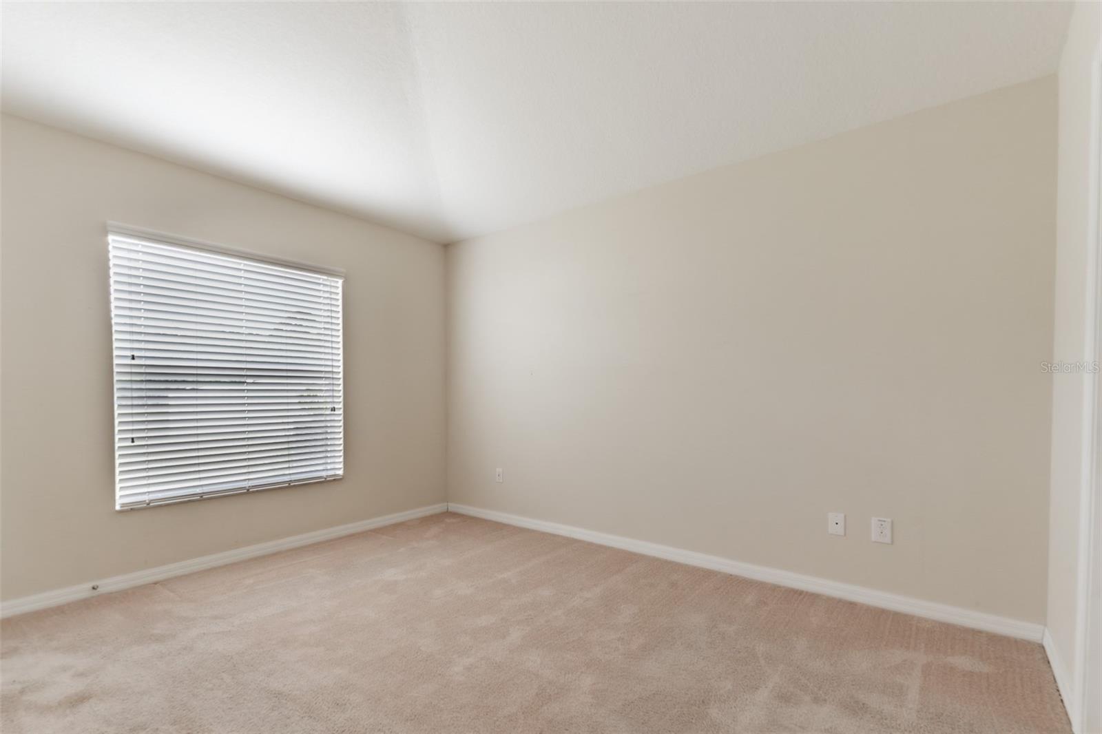 18591 BRIAR OAKS DR — photo 12