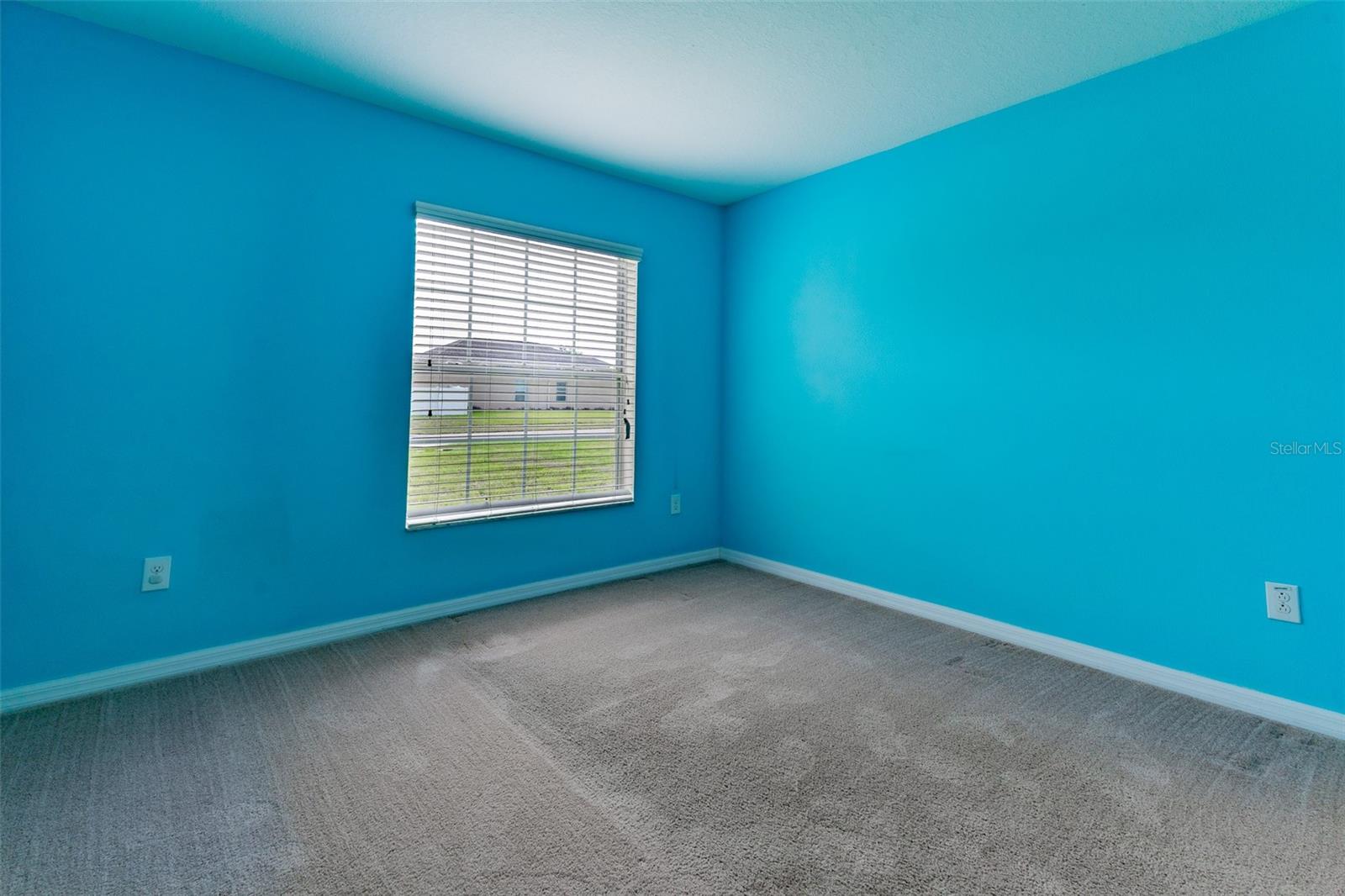 18591 BRIAR OAKS DR — photo 22